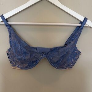 Victoria's Secret Lace Underwire Bra in Blue